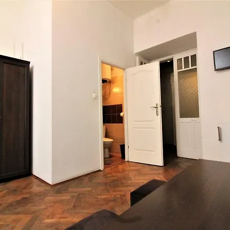 Spacious In The Heart Of Appartement