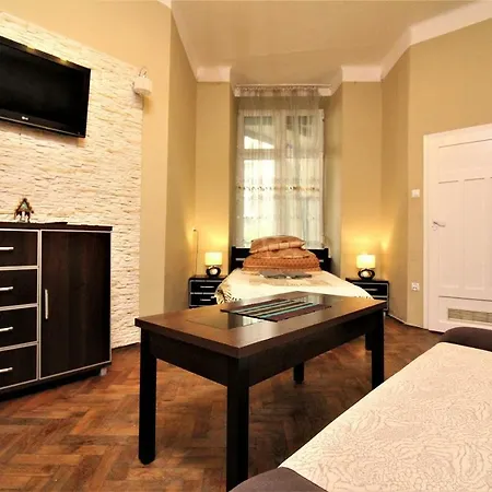 Spacious In The Heart Of Apartmán *